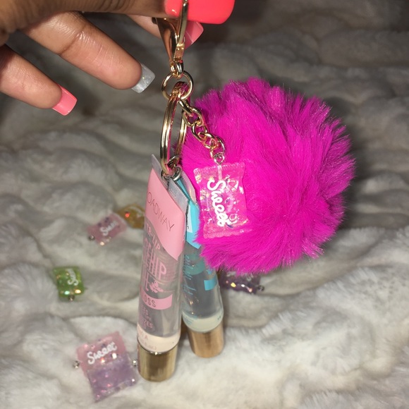 pinkaluscious keychain 💞 - Picture 2 of 4